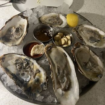 Oceans 234 - East coast oysters - New American Near Me - Deerfield Beach, Florida