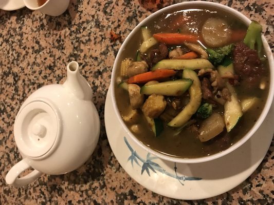 328 Chinese Cuisine by null
