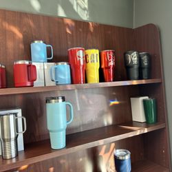 Bridgefarmers Custom Trophy & Screen Printing