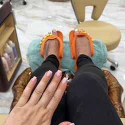 N&J Nails
