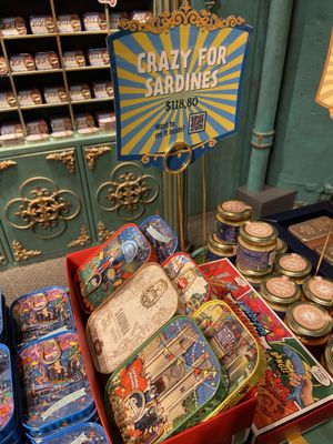 The Fantastic World of the Portuguese Sardine by null
