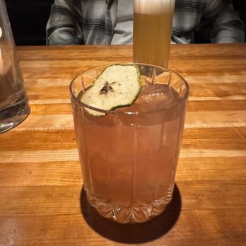 The Evie - Peardown i think thats what it was called? it was super sweet not too strong - American Near Me - Chicago, Illinois