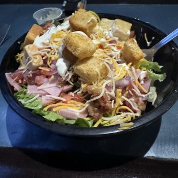 Voodoo Girl Pizza & Pints - Chef salad - Beer Bar Near Me - Albuquerque, New Mexico Voodoo Girl Pizza & Pints - Chef salad - Beer Bar Near Me - Albuquerque, New Mexico