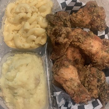 The Greasy Spoon - Cajun Fried Chicken, The Ultimate Mac and Cheese and Garlic Mashed Potatoes - Soul Food Near Me - Houston, Texas The Greasy Spoon - Cajun Fried Chicken, The Ultimate Mac and Cheese and Garlic Mashed Potatoes - Soul Food Near Me - Houston, Texas