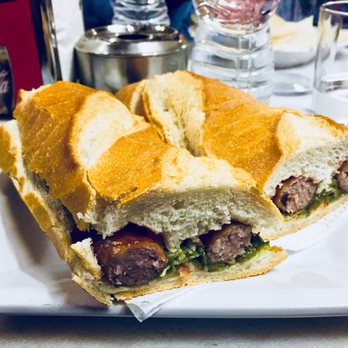 BAR Estudiantil - Sausages and Green Peppers - Food Near Me - Barcelona, B BAR Estudiantil - Sausages and Green Peppers - Food Near Me - Barcelona, B
