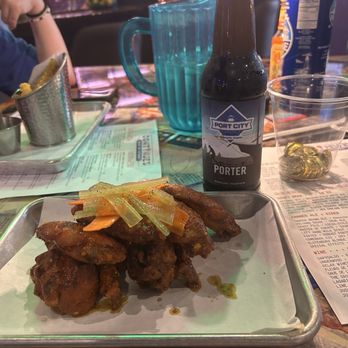 Continues Arcade - Pilotwings (sans Blue Cheese) and a Port City Porter - Bars Near Me - Alexandria, Virginia