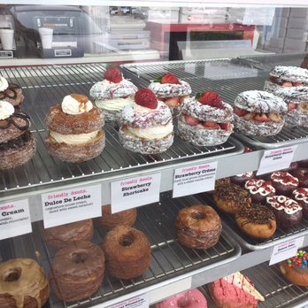 Friendly Donuts - Selection of dossants (cronuts) - Donuts Near Me - Orange, California Friendly Donuts - Selection of dossants (cronuts) - Donuts Near Me - Orange, California