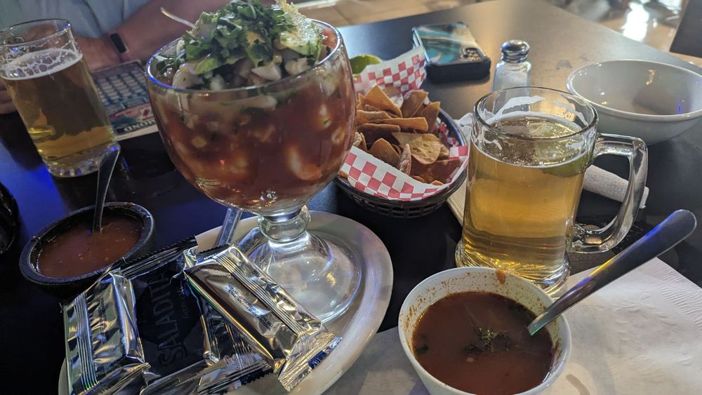 Mi Tierra Seafood Restaurant