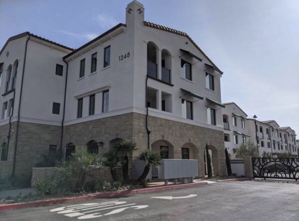 EL VERANO SENIOR APARTMENTS Updated June 2024 1248 E Lincoln Ave