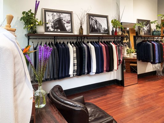 Acustom Apparel by null