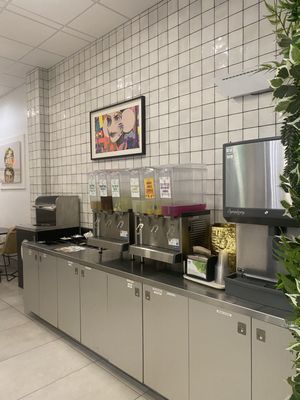 Vale Food Co by null