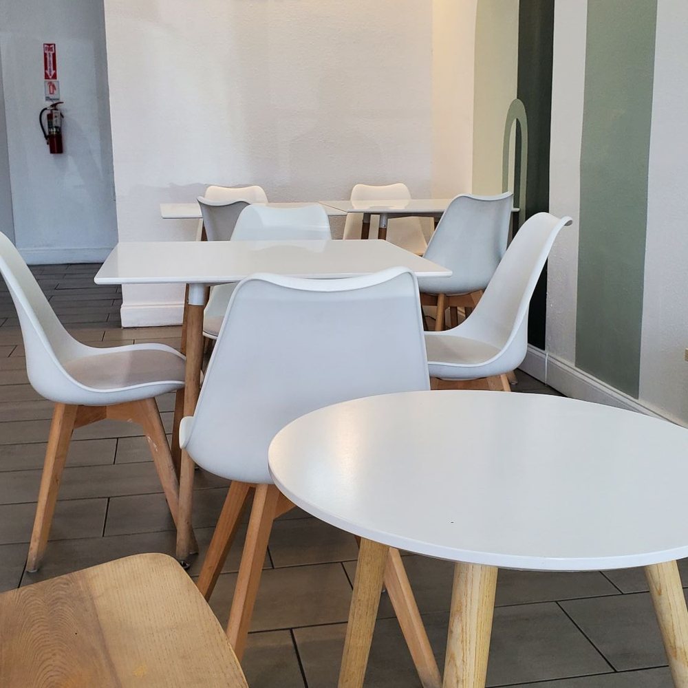 Sip Tea Boba - tables and chairs in a cafe - Bubble Tea Near Me - Pinellas Park, Florida Sip Tea Boba - tables and chairs in a cafe - Bubble Tea Near Me - Pinellas Park, Florida