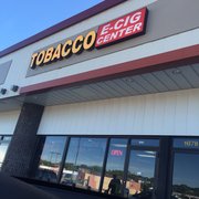 TABACCO - Updated May 2026 - 18 Photos & 11 Reviews - 1676 Robert St S, Saint  Paul, Minnesota - Tobacco Shops - Phone Number - Yelp