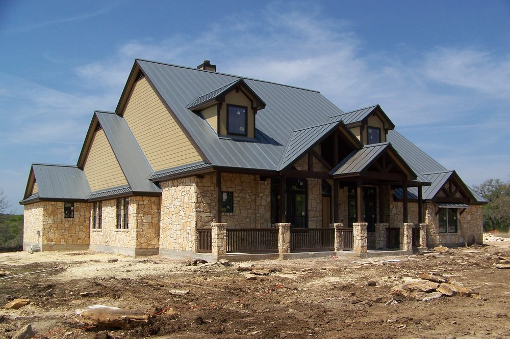 Slide of Driftwood Builders Roofing