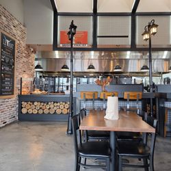 Levant BBQ - Inside