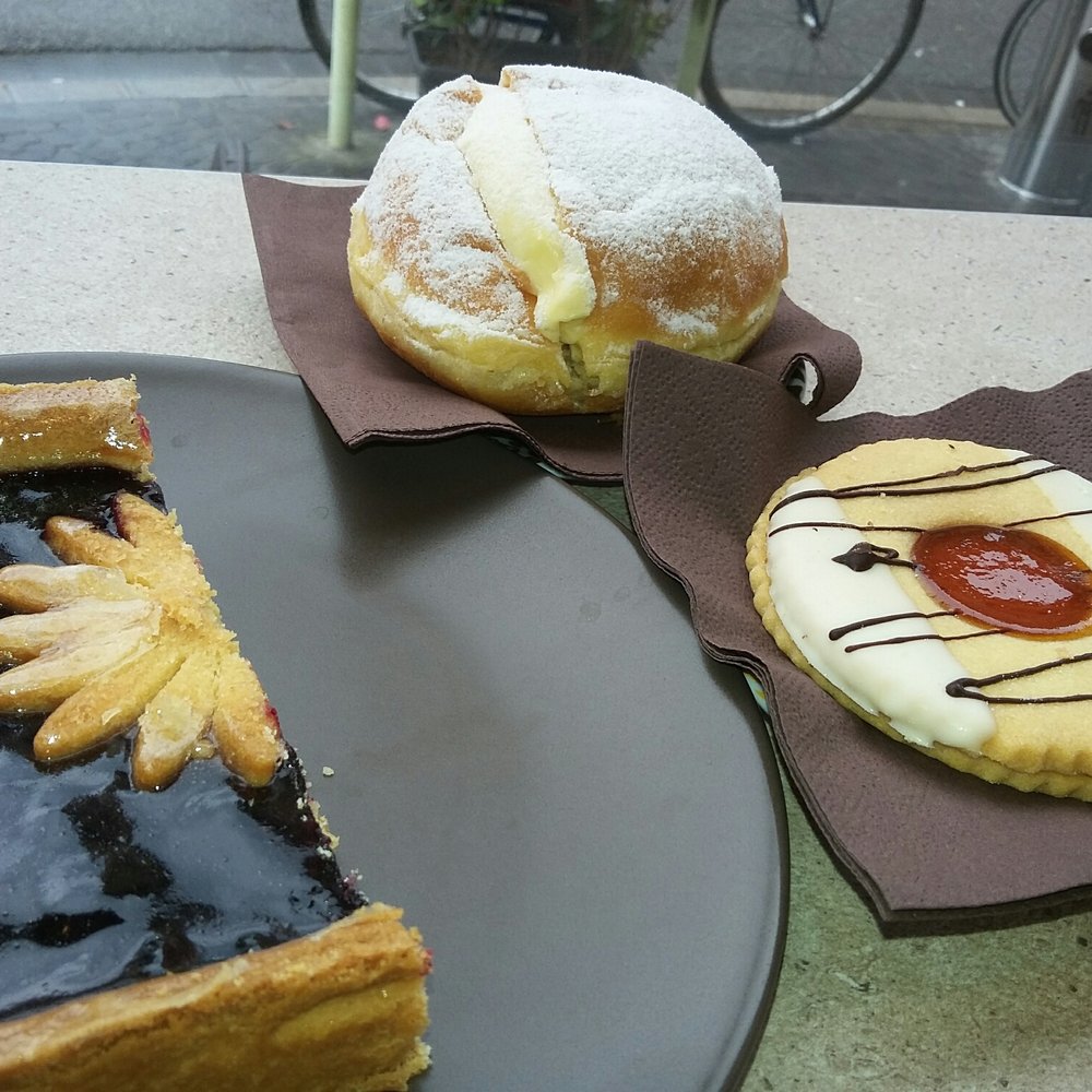 Dolcemente Amici - Desserts - Cafes Near Me - Udine, UD
