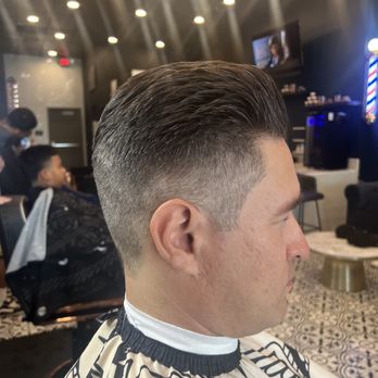 Handsome Boxx - Traditional short cut pompadour haircut - Barbers Near Me - Wildomar, California Handsome Boxx - Traditional short cut pompadour haircut - Barbers Near Me - Wildomar, California
