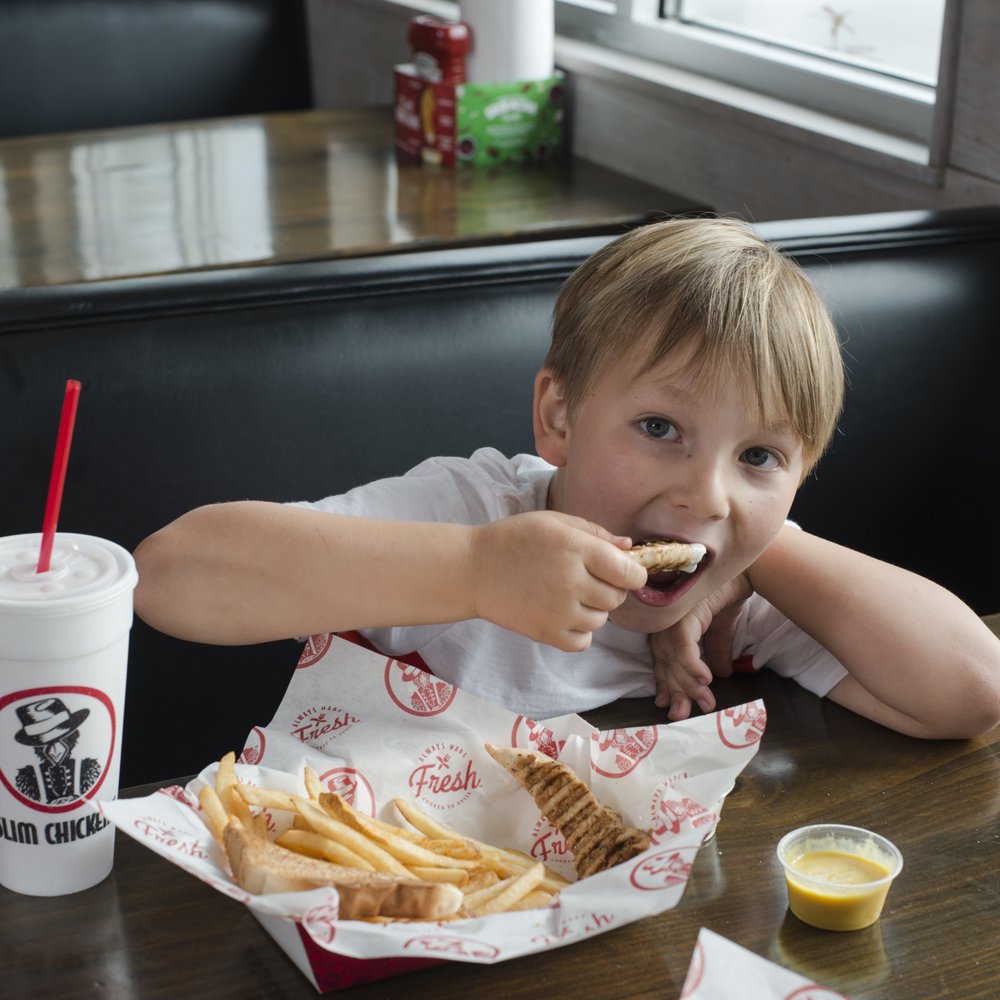 Slim Chickens - Photo 3