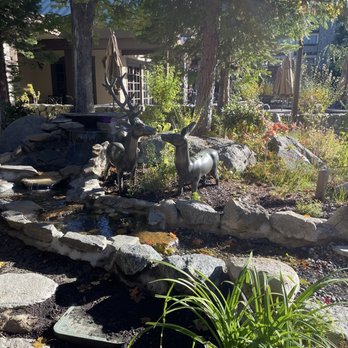 Jackalope's Bar and Grill - Outside - American Near Me - Fish Camp, California