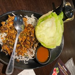Chicken lettuce wraps Chicken lettuce wraps