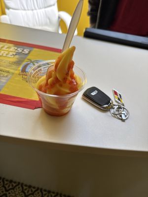 pineappleWHIPS by null