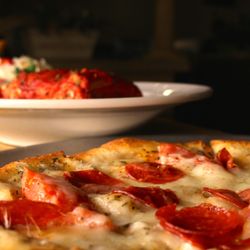 Mario's Restaurant & Lounge