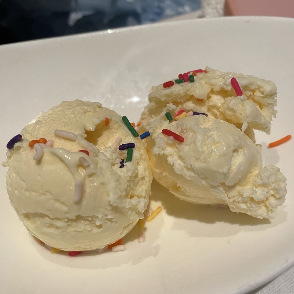 Fleming’s Prime Steakhouse & Wine Bar - Two scoops of vanilla ice cream with sprinkles - Wine Bars Near Me - Plano, Texas Fleming’s Prime Steakhouse & Wine Bar - Two scoops of vanilla ice cream with sprinkles - Wine Bars Near Me - Plano, Texas