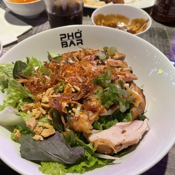 Pho Bar Vietnamese Kitchen - Grilled chicken Noodles - Vietnamese Near Me - Davie, Florida