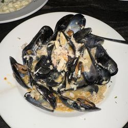 Fellini Cafe - Angelhair With seafood
