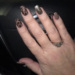 A2Z Nails
