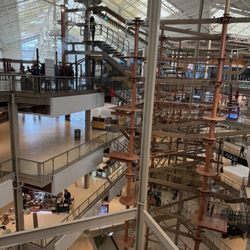 Palisades Center