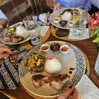 Warung RieRie - Delicious main course. Duck - Indonesian Near Me Warung RieRie - Delicious main course. Duck - Indonesian Near Me