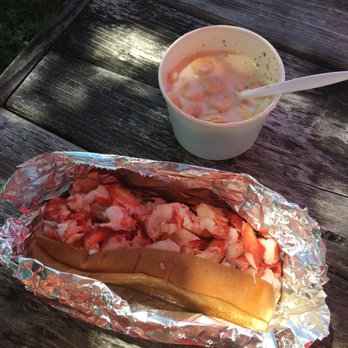 Maine Lobster Outlet - Lobster roll & clam chowder - Seafood Markets Near Me - York, Maine Maine Lobster Outlet - Lobster roll & clam chowder - Seafood Markets Near Me - York, Maine