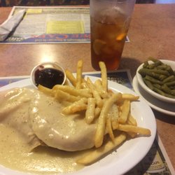 New York Diner - Hot turkey sandwich with french fries, cranberry sauce and green beans.