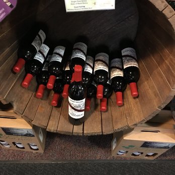 Easley Winery - Wineries Near Me - Indianapolis, Indiana