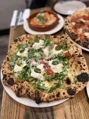Pizzeria La Sorrentina by null