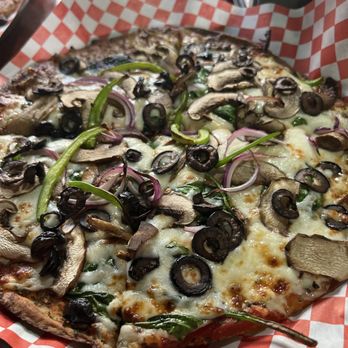 Aras Pizzeria - Cauliflower crust Judar's pizza - Pizza Near Me - Brownsville, Texas