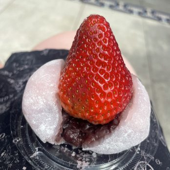 Baiten - They have Ichigo Daifuku!!!!! SO GOOD!!!!! - Desserts Near Me - Seattle, Washington Baiten - They have Ichigo Daifuku!!!!! SO GOOD!!!!! - Desserts Near Me - Seattle, Washington