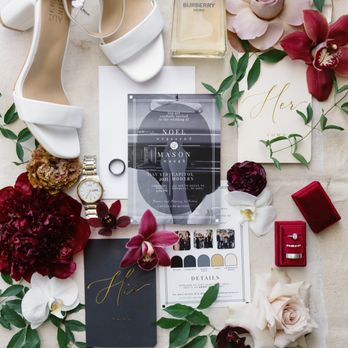 Love Letter Weddings - Flat lay detail shot arranged by Louise - Photos by Redefined Weddings - Wedding Planning Near Me - Honolulu, Hawaii Love Letter Weddings - Flat lay detail shot arranged by Louise - Photos by Redefined Weddings - Wedding Planning Near Me - Honolulu, Hawaii