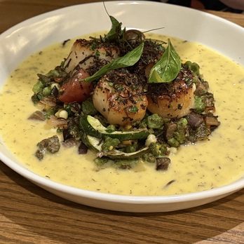 Restaurant Constance - New American Near Me - Charlotte, North Carolina