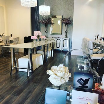 Blush and Company - Studio vibes - Makeup Artists Near Me - Houston, Texas Blush and Company - Studio vibes - Makeup Artists Near Me - Houston, Texas