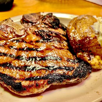 Texas Roadhouse - T-bone - Steakhouses Near Me - Chesapeake, Virginia