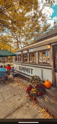 Summit Diner by null