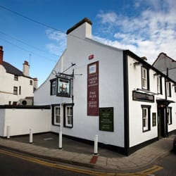 The Liverpool Arms - Side view of the Liverpool Arms Menai Bridge