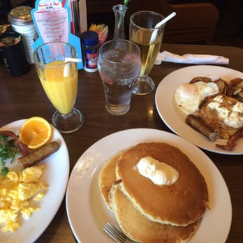 Ruby's Diner - Pancakes, French Toast, eggs, potatoes, bacon and sausage! - Burgers Near Me - Anaheim, California Ruby's Diner - Pancakes, French Toast, eggs, potatoes, bacon and sausage! - Burgers Near Me - Anaheim, California