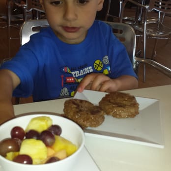 Scramble, a breakfast & lunch joint - Side of Sausage & Fruit Cup - $2.99/Sausage & $2.89/Fruit - Breakfast & Brunch Near Me - Phoenix, Arizona