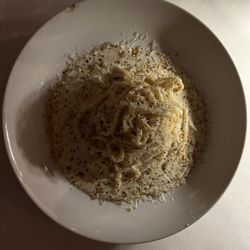 Cynthia's Ristorante - Cacio e Pepe