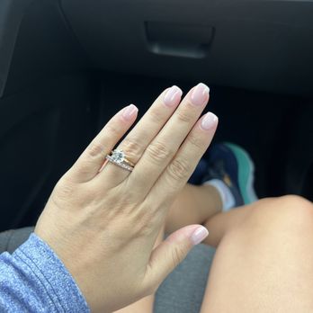 V-Star Nail Lounge - Dip manicure - Nail Salons Near Me - Tukwila, Washington V-Star Nail Lounge - Dip manicure - Nail Salons Near Me - Tukwila, Washington