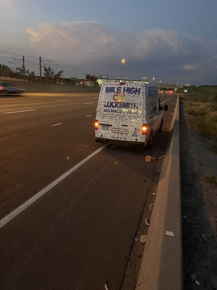 LES SCHWAB TIRE CENTER Updated September 2024 25 Photos & 50 Reviews 2360 South Chambers