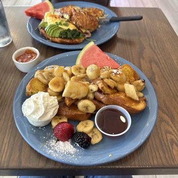 The Breakfast Club - Missing silverware - American Near Me - Castro Valley, California The Breakfast Club - Missing silverware - American Near Me - Castro Valley, California